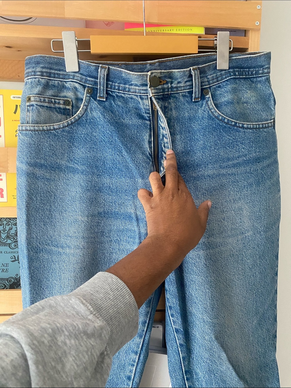 The Most Perfect Classic High-Rise Straight Leg 90’s Mom Jeans - size US 31 - Picture 6 of 9